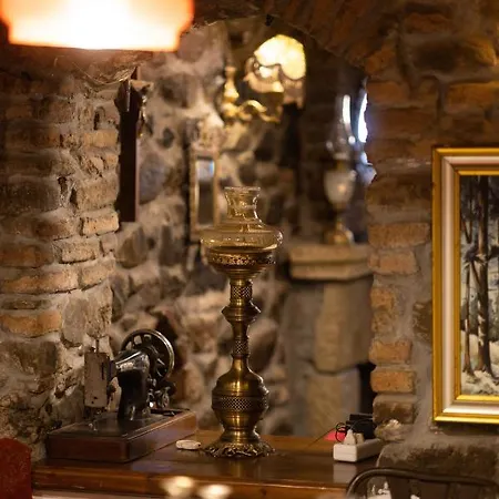 Bujtina Sidheri Hotel