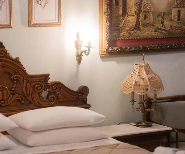 Bujtina Sidheri Hotel