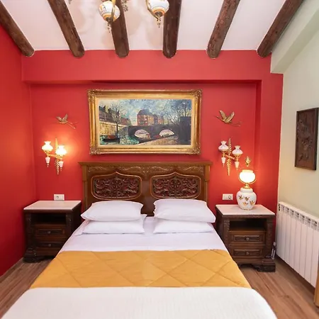 Bujtina Sidheri Hotel 4*