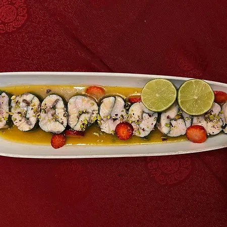 فندق Bujtina Sidheri 4*