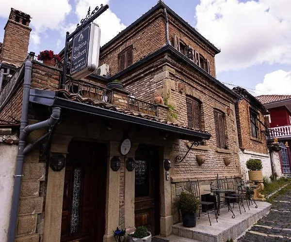 酒店 Bujtina Sidheri 4*